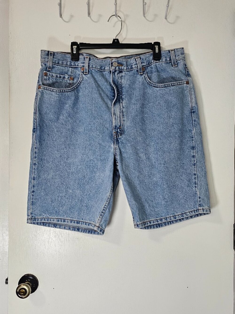 Levi's 505 Regular Fit Denim Jean Light Wash Vintage Style Shorts Men's Size 40 - Picture 2 of 5